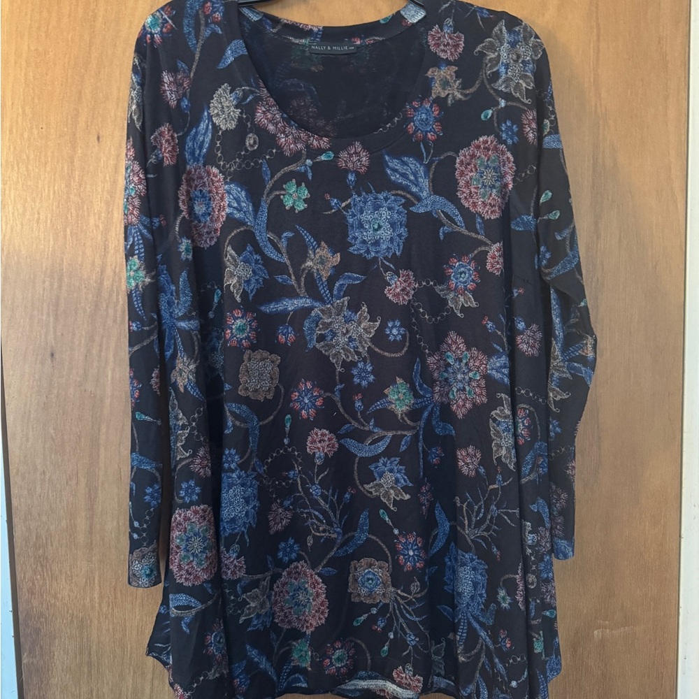 Nally & Millie Multicolor Floral Tunic